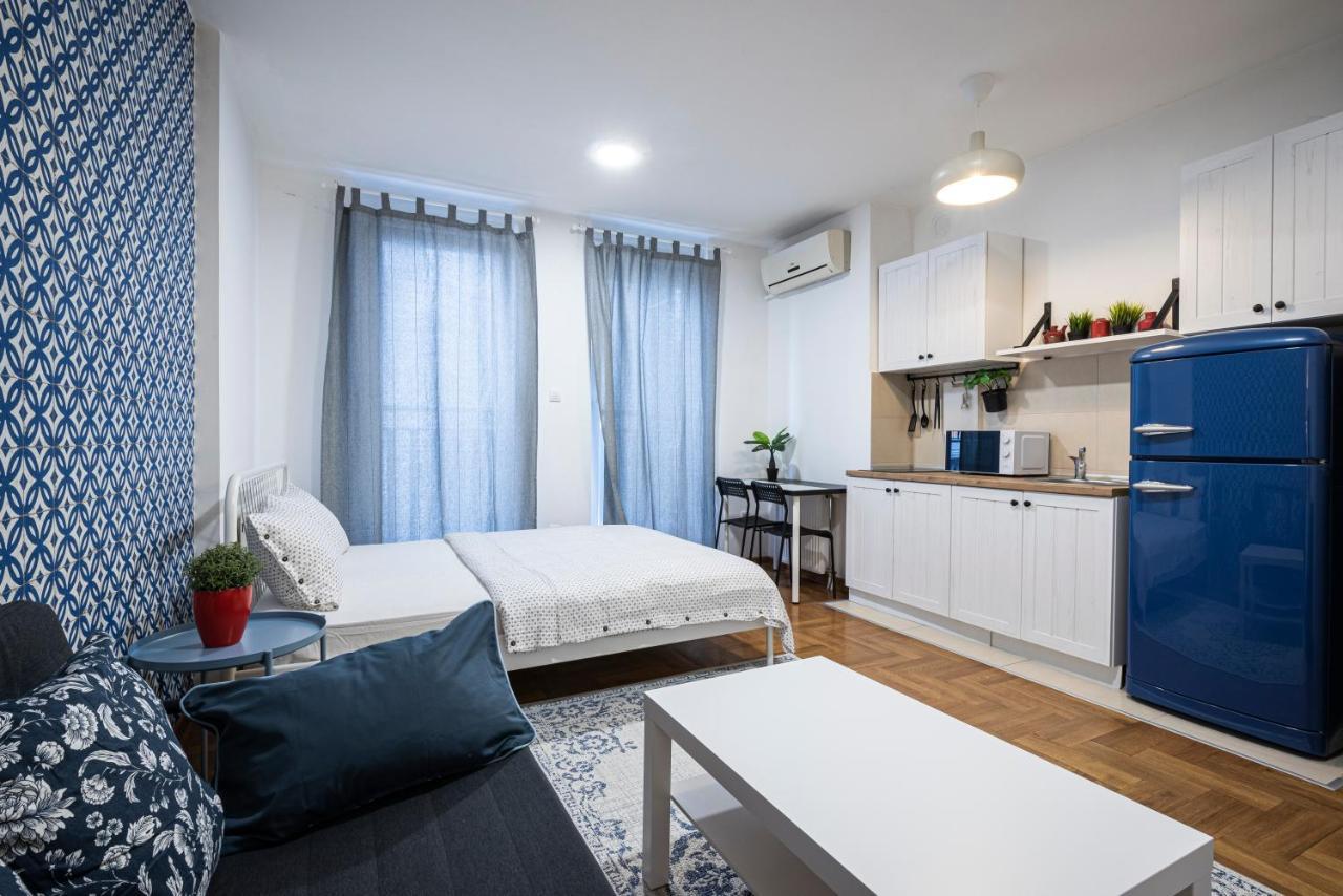 !Promo! Сentral Safe N Sound Studio-Free Private Parking-Fast Wi-Fi Novi Sad Eksteriør billede